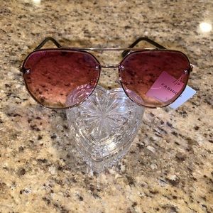 Fashion Style Eyewear Aviator Rose Lenses with Gold Frame